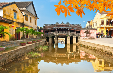 Ultimate 5-Day Central Vietnam Tour: Beauty, History and Local Culture